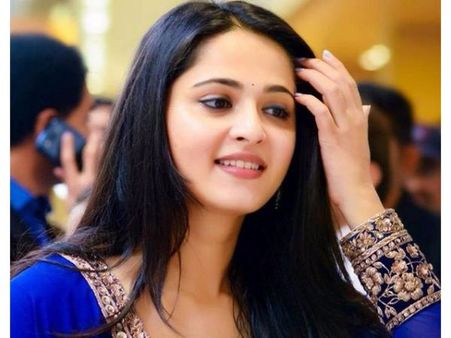 షాకింగ్ న్యూస్: టాలీవుడ్ నిర్మాతతో హీరోయిన్ అనుష్క వివాహం?