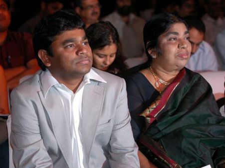 ఇది మా అమ్మ ఇచ్చిన బహుమతి: పాతదే కానీ రెహమాన్ కి అదే అపురూపం అట