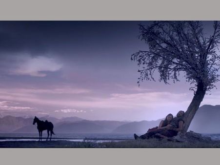 ఓహ్..! అద్బుతం కన్నా ఎక్కువలానే ఉంది., 