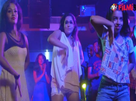 తను వచ్చెనంటలో రెచ్చిపోయిన రేష్మి