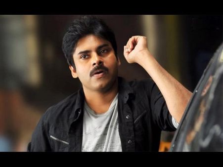 నిజం ఒప్పుకున్న హీరోయిన్: పవన్ కళ్యాణ్ వల్లే...