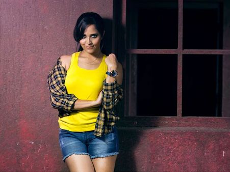 సాయి ధరమ్ తేజ్ మూవీలో అనసూయ