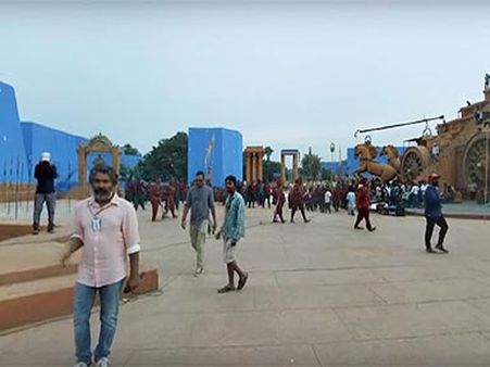 ‘మాహిష్మతి’ సామ్రాజ్యంలోకి మీరూ వెళ్లొచ్చు!