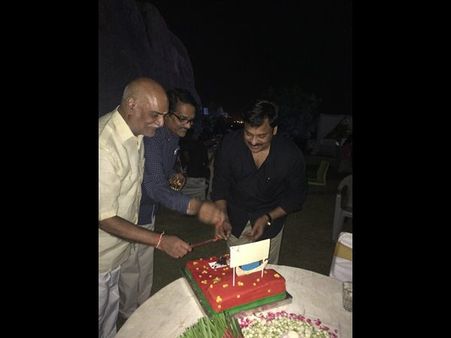 రామ్ చరణ్-క్రిష్ కాంబినేషన్లో... మెగా రీమేక్?