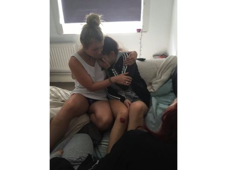 దారుణం.... రియాల్టీ షో బ్యూటీని రేప్ చేసిన అభిమాని?