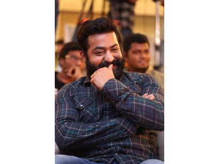 అన్నయ్యనుద్దేశించి ఎన్టీఆర్ అలా అనడంతో అంతా నవ్వారు