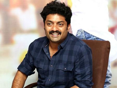 వక్కంతం,ఎన్టీఆర్ ప్రాజెక్టు కాన్సిల్ కి కారణం చెప్పిన కళ్యాణ్ రామ్