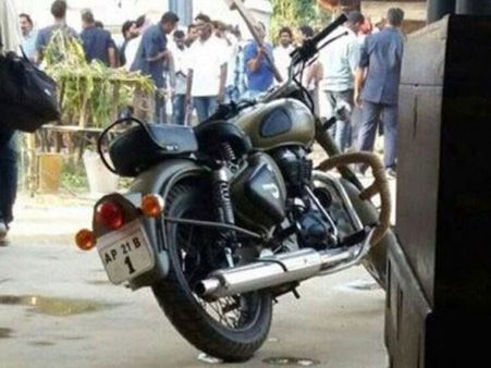 ‘కాటమరాయుడు’లో పవన్ కళ్యాణ్ బైక్ ఇదే...