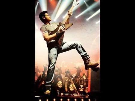 టాలీవుడ్ లో కొత్త ఆసక్తి ఇదే 