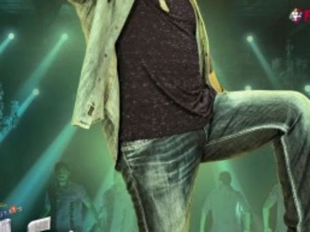 చిరంజీవి ఈ వయస్సులో ఇలా ..గ్రేట్ అనిపిస్తుంది కదూ (వీడియో)