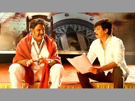 బోయపాటికి బాలకృష్ణ వార్నింగా..!? హెచ్చరిక వెనుక థ్రిల్లింగ్ స్టోరీ ఇదే