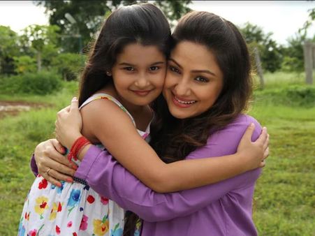 హీరో ఉపేంద్ర భార్య.... ‘చిన్నారి’తో భయపెడుతుందా?