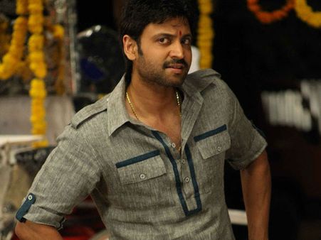 వైఎస్ జగన్‌తో దొంగచాటుగా, విడాకులైన కీర్తిరెడ్డితో ఇంకా రిలేషన్.... సుమంత్ చాలా చెప్పాడు!