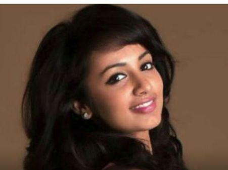 అడల్ట్ చిత్రంలో నటిస్తున్న తేజస్వి