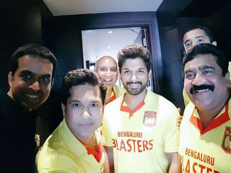 నా బెస్ట్‌ సెల్ఫీ చూశారా? ఇదే‌: అల్లు అర్జున్‌ (ఫొటో)