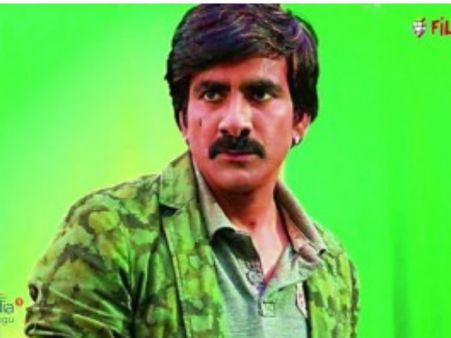 రవితేజ... ఈ సినిమా అయినా సెట్స్ మీదకొస్తుందా?