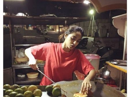 హీరోయిన్ నుంచి పావ్ బాజీ బండి దాకా... ఏమైందీ??