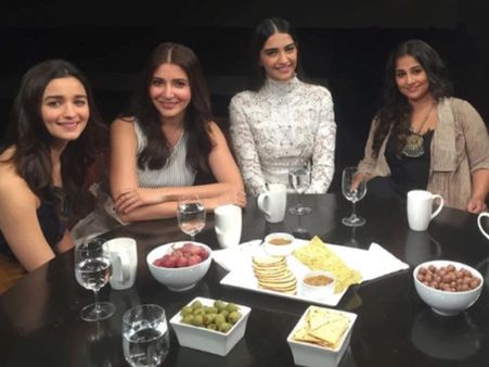 నా వక్షోజాల పై చేతులు వేసాడు.... హీరోయిన్ల ఒక్కఒక్కరిదీ ఒక్కొ చేదు అనుభవం