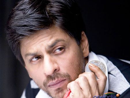 సన్నిలియోన్‌ను చూసి.. పరదా చింపేంత పనిచేశారు..