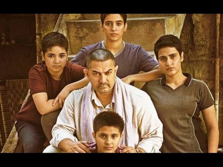 వేల కోట్ల వసూళ్లు.... దేశంలో ఒకే ఒక్కడు, ఎవరా స్టార్ హీరో?