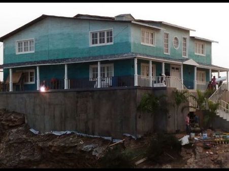 కాటమరాయుడు ఫొటోలు లీక్.. సోషల్ మీడియాలో హల్ చల్