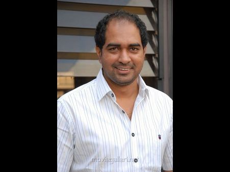 డైరెక్టర్ క్రిష్ భావోద్వేగం.... అమెరికా నుండి పర్శనల్ మెసేజ్