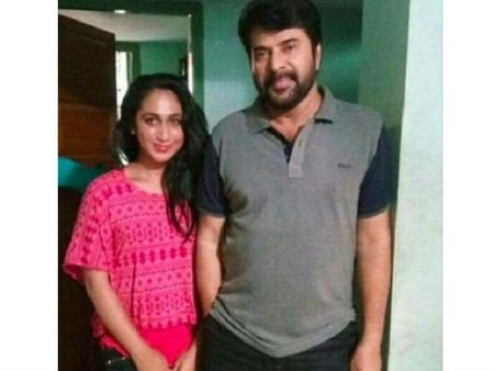 ఆ స్టార్ హీరో సినిమాలో హీరోయిన్‌గా.... ట్రాన్స్‌జెండర్!