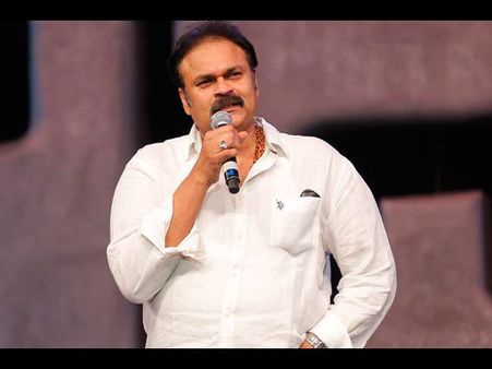 షాకైన నాగబాబు.... అన్నయ్య గురించి ఏమన్నాడో తెలుసా?