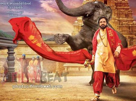 వెంకన్న మహిమో...నాగ్ క్రేజో...కానీ ‘ఓం నమో వెంకటేశాయ’ నిర్మాత పండగ చేసుకుంటున్నాడు