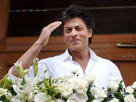 అలా చేస్తే కొడుకులని కూడా చూడను, తల నరికేస్తా: షారుక్ ఖాన్ సంచలనం