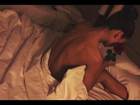 టాప్‌లెస్‌గా అమీజాక్సన్.. లీకైన ఫొటోలు ఇవే...