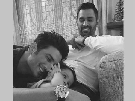 ధోని కూతురుతో సుశాంత్.. ఏం చేశాడో తెలుసా!