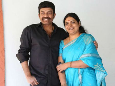 ఆమె ప్రేమించింది... అతడు దొరికిపోయాడు: జీవిత రాజశేఖర్ లవ్ స్టోరీ