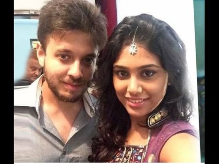 ప్రియుడితో హాట్ హీరోయిన్ రహస్య వివాహం, స్పందించిన తల్లి!