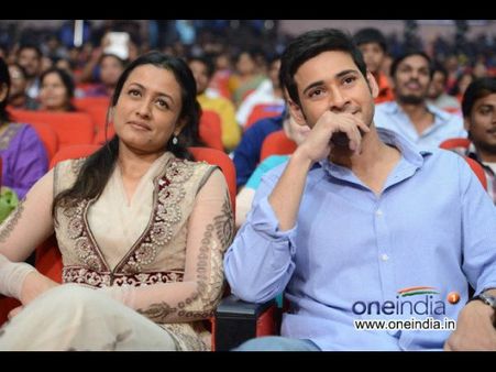 మహేష్ బాబు వైఫ్ నమ్రత మల్టీస్టారర్ ద్వారా రీ ఎంట్రీ!