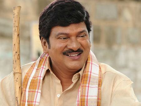 రాజేంద్రప్రసాద్ భార్యపై కేసు పెట్టిన సినీ డిస్ట్రిబ్యూటర్, అసలు ఏం జరిగింది?