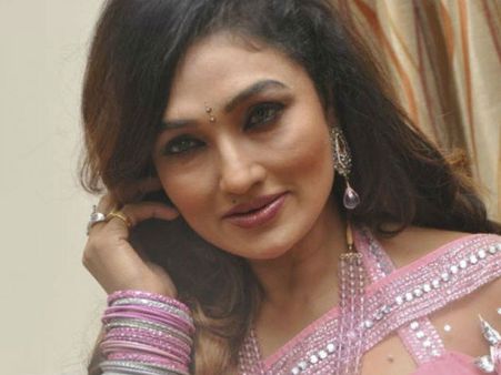 ఆ రోజుల్లోనే బ్లూ ఫిలిం ఆఫర్లు.. టాప్ స్టార్లు నటిస్తున్నారు.. తప్పేంటి!