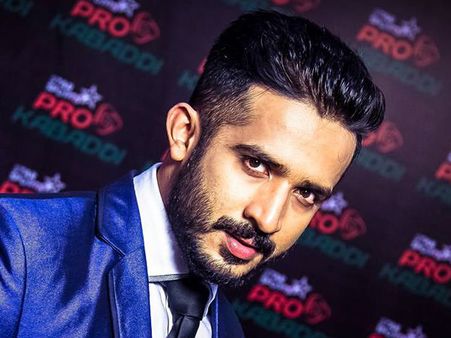 ఇది మా ప్రేమ కథ... అంటూ యాంకర్ రవి సంచలనం!