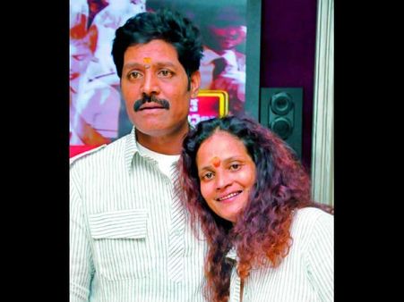 చిరంజీవితో బంగారు కోడిపెట్ట సాంగ్, నడుమ్మీద చెయ్యేసాడు ఈడ్చికొట్టాను