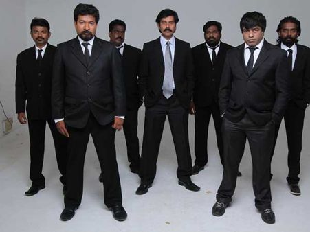 సతురంగ వేట్టై.... సూపర్ సెన్సెషన్ ఇప్పుడు తెలుగు తెర మీద