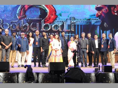 ఉద్విగ్నం, ఉత్సాహం, ఆనందం .., బాహుబలి: ది కంక్లూజన్ ప్రీరిలీజ్ ఈవెంట్ హైలేట్స్ ఇవే