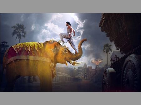 ప్రభాస్‌కు కొత్త సమస్య.. వార్డురోబ్‌లో గుట్టలుగా డ్రెస్సులు..