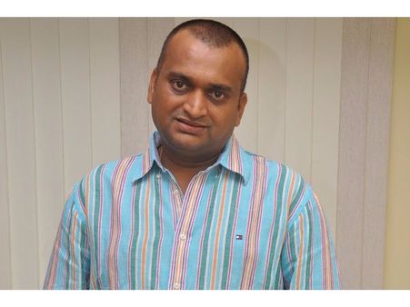 మౌనం వీడిన బండ్ల గణేష్: పవన్, ఎన్టీఆర్, బినామీ.... ఇంకా ఎన్నో చెప్పాడు!