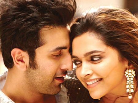 రణ్‌వీర్‌కు గుడ్ బై.. మాజీ ప్రియుడి ఉహాల్లోనే దీపికా పదుకొనే!