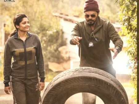 అసలు ఏమయ్యింది... ఒక్క వెంకీ ఎందుకింత వెనకబడ్డాడు ?