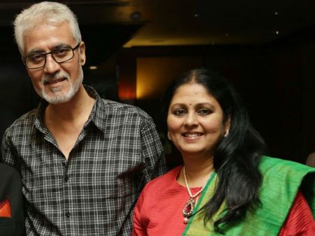 క్రికెట్‌తో ఒక్కటైన జయసుధ, నితిన్.. సహజనటికి తీరని విషాదం