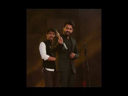 ఎన్టీఆర్ ఇరుగదీశాడు.. నాదొక్కడిదే కాదు.. అందరు హీరోలది!