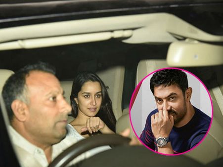 అర్ధరాత్రి అమీర్‌ఖాన్ ఇంట్లో శ్రద్ధ.. మీడియా కంటికి..