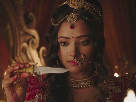 పెదవి విప్పిన శ్వేతబసు.. మెరుపు తీగగా న్యూలుక్ అదుర్స్..