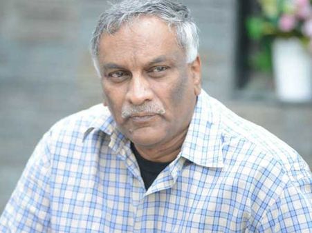 చిరు, బాలయ్య, పవన్ తప్పు చేస్తున్నారా? ఇదీ తమ్మా రెడ్డి అభిప్రాయం...